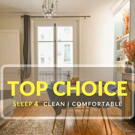 Unique 16th Arrondissement Apartment Paris